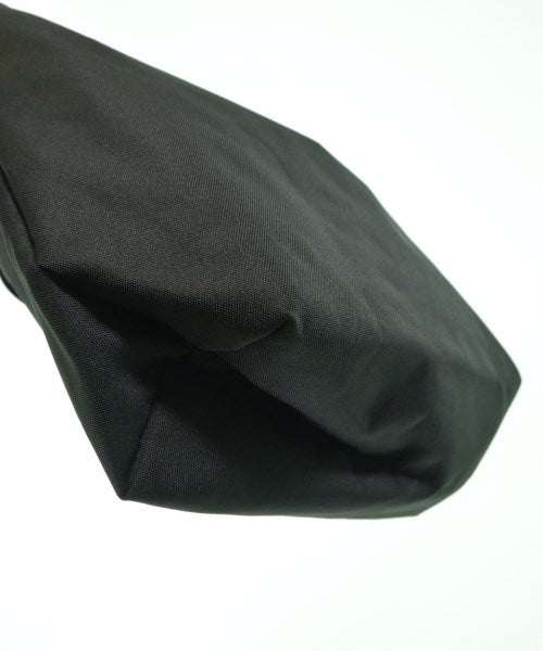 Ground Y กระเป๋าถือขนาดใหญ่