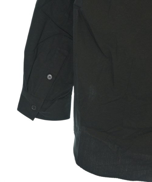 Ground Y เสื้อลำลอง