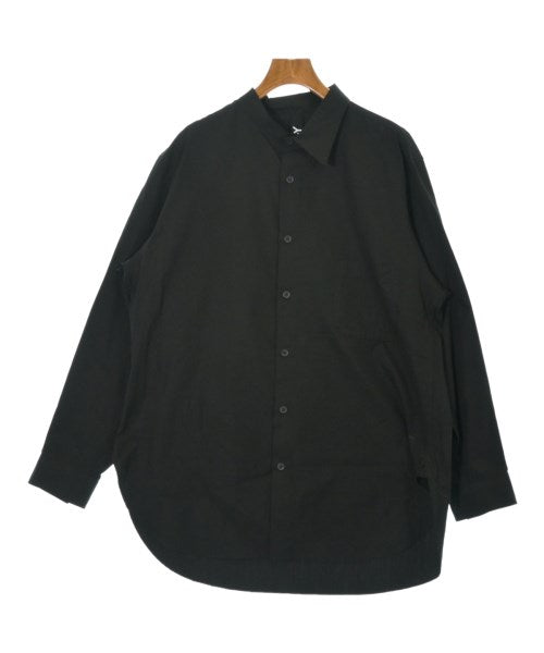 Ground Y เสื้อลำลอง