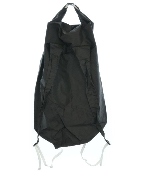 Ground Y เป้สะพายหลัง