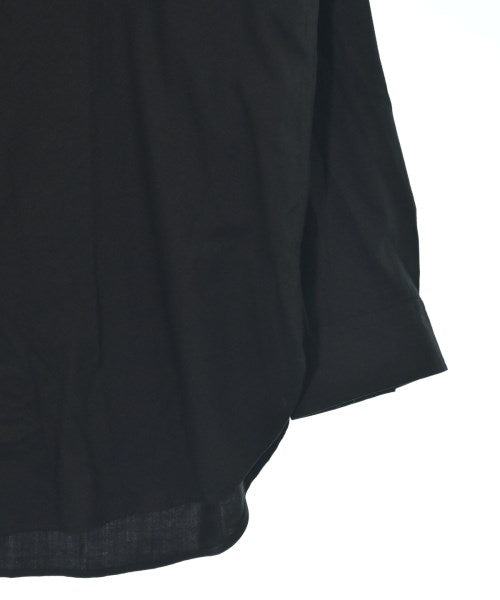 Ground Y เสื้อลำลอง