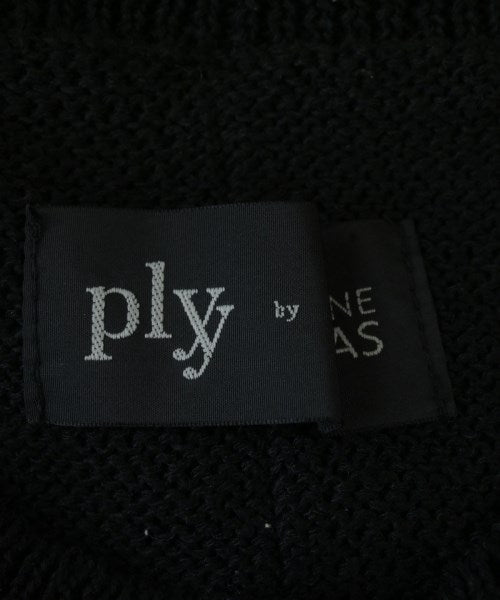 plyy by RAGNE KIKAS เสื้อกันหนาว