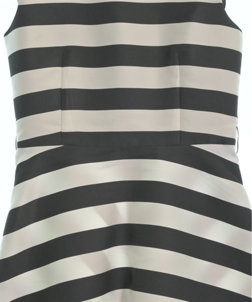 CAROLINA HERRERA ชุดเดรส