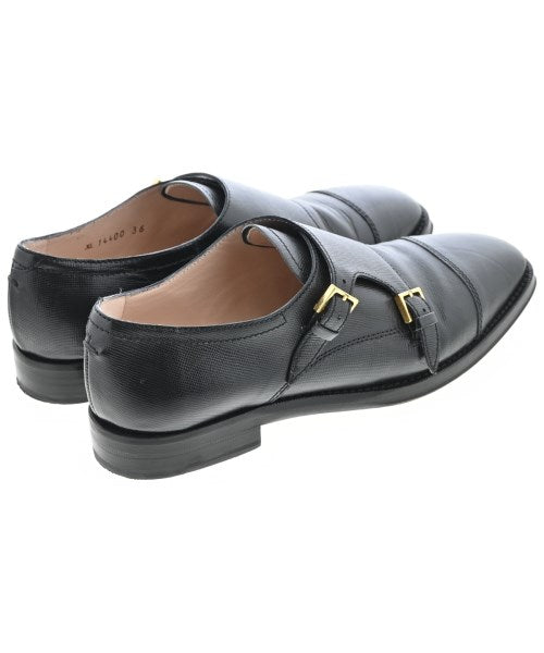 STUART WEITZMAN รองเท้าสวมทางการ