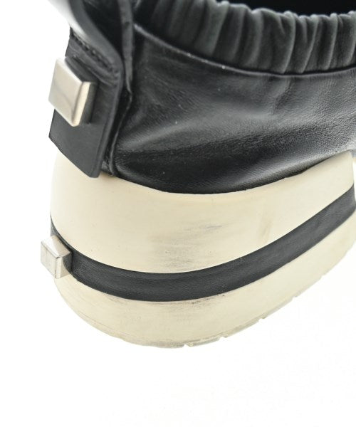 STUART WEITZMAN รองเท้าผ้าใบ