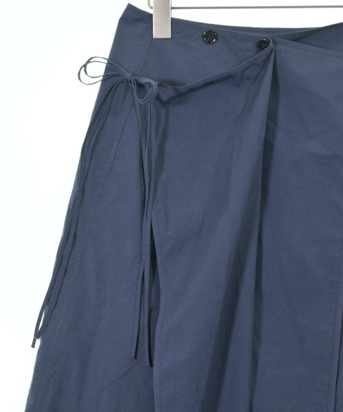 LEMAIRE กระโปรงยาวถึงเข่า