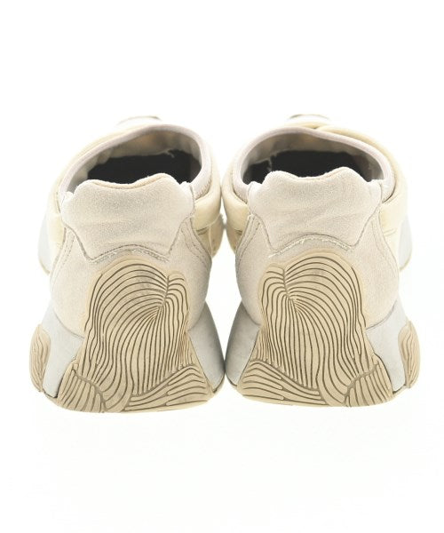 HOMME PLISSE รองเท้าผ้าใบ