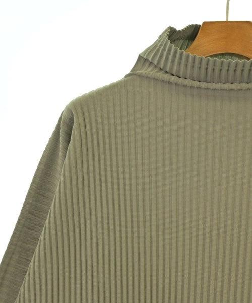 HOMME PLISSE เสื้อลำลอง