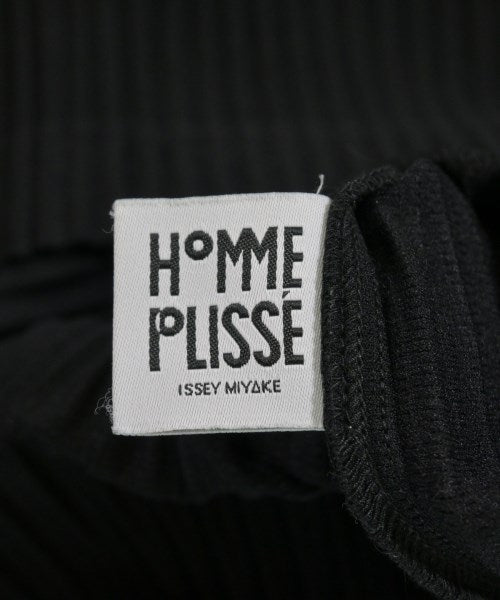 HOMME PLISSE เสื้อยืด/เสื้อท็อปส์