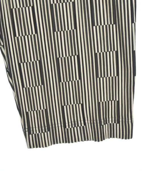 HOMME PLISSE กางเกง อื่น