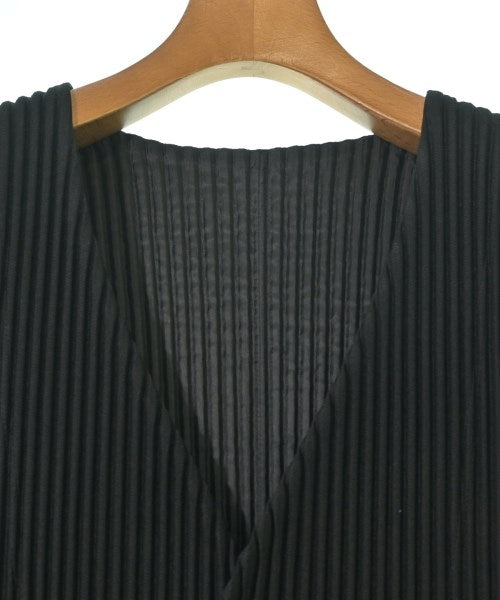 HOMME PLISSE เสื้อยืด/เสื้อท็อปส์