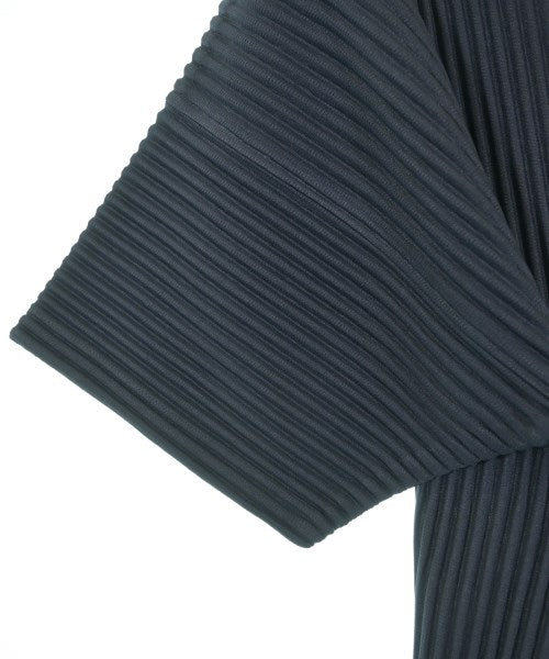 HOMME PLISSE เสื้อยืด/เสื้อท็อปส์