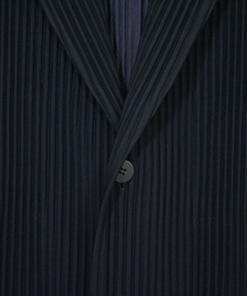 HOMME PLISSE แจ็คเก็ตลำลอง