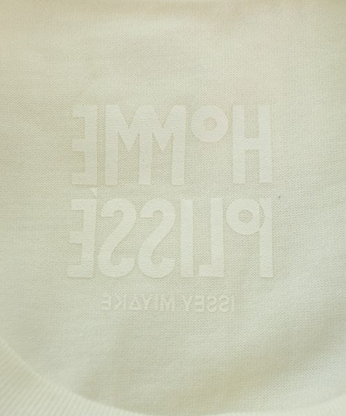 HOMME PLISSE เสื้อยืด/เสื้อท็อปส์