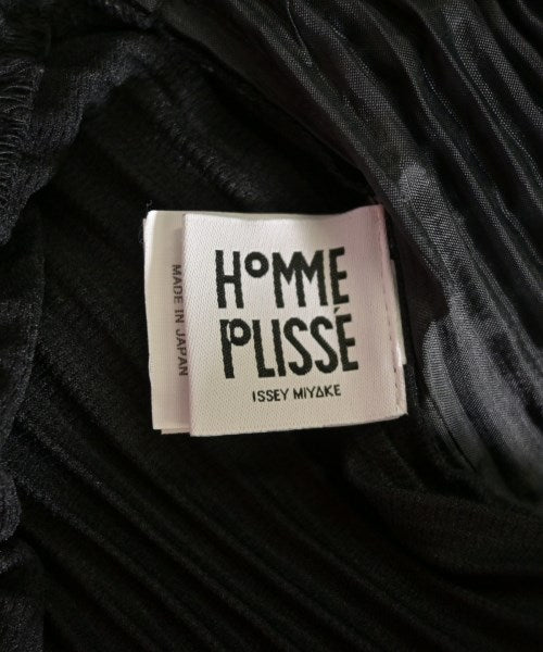 HOMME PLISSE กางเกงขาสั้น