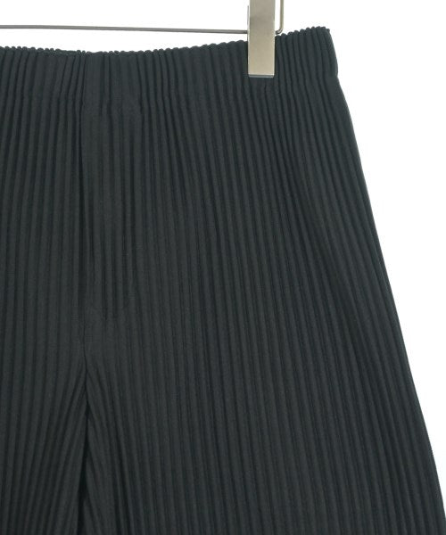 HOMME PLISSE กางเกงขาสั้น