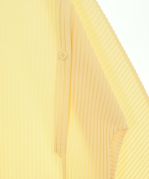 HOMME PLISSE เสื้อยืด/เสื้อท็อปส์