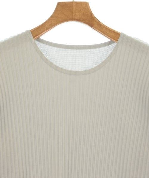 HOMME PLISSE เสื้อยืด/เสื้อท็อปส์
