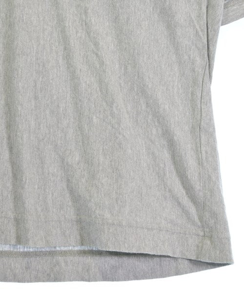 HOMME PLISSE เสื้อยืด/เสื้อท็อปส์