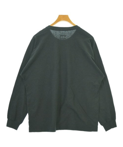 HOMME PLISSE เสื้อยืด/เสื้อท็อปส์