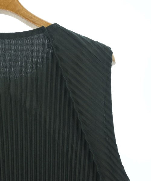 HOMME PLISSE เสื้อยืด/เสื้อท็อปส์