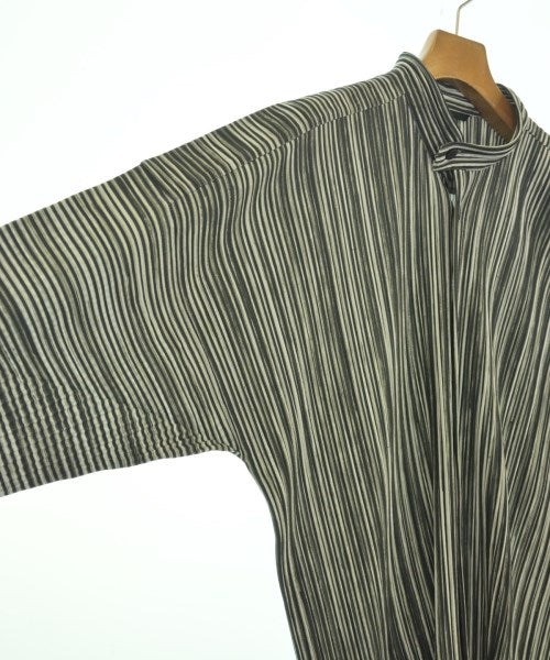 HOMME PLISSE เสื้อลำลอง