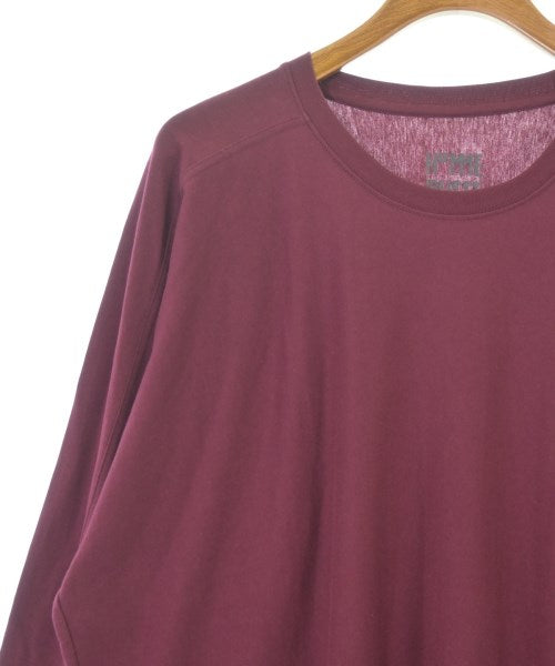 HOMME PLISSE เสื้อยืด/เสื้อท็อปส์