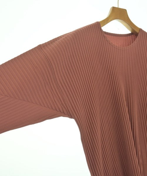 HOMME PLISSE เสื้อยืด/เสื้อท็อปส์