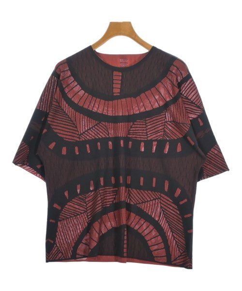 HOMME PLISSE เสื้อยืด/เสื้อท็อปส์