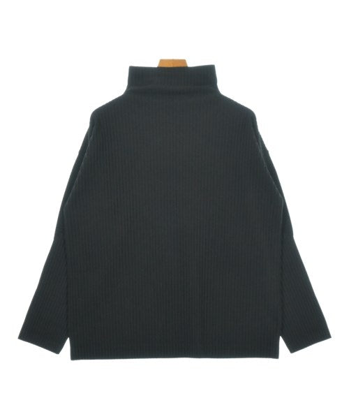 HOMME PLISSE เสื้อยืด/เสื้อท็อปส์