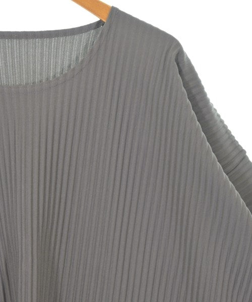 HOMME PLISSE เสื้อยืด/เสื้อท็อปส์