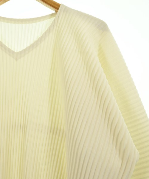 HOMME PLISSE เสื้อยืด/เสื้อท็อปส์