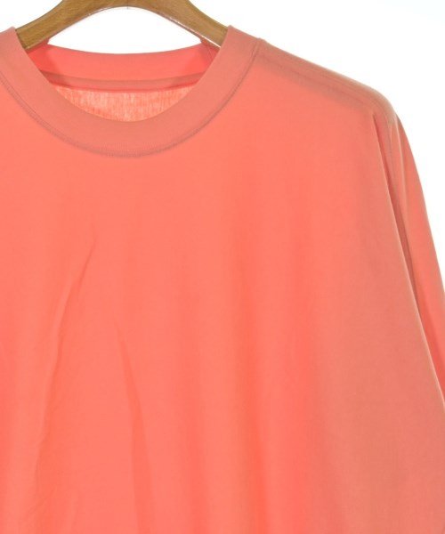 HOMME PLISSE เสื้อยืด/เสื้อท็อปส์