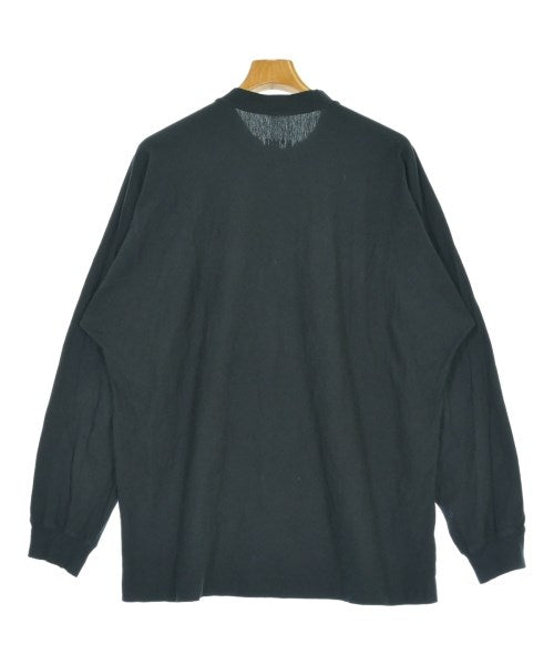 HOMME PLISSE เสื้อยืด/เสื้อท็อปส์