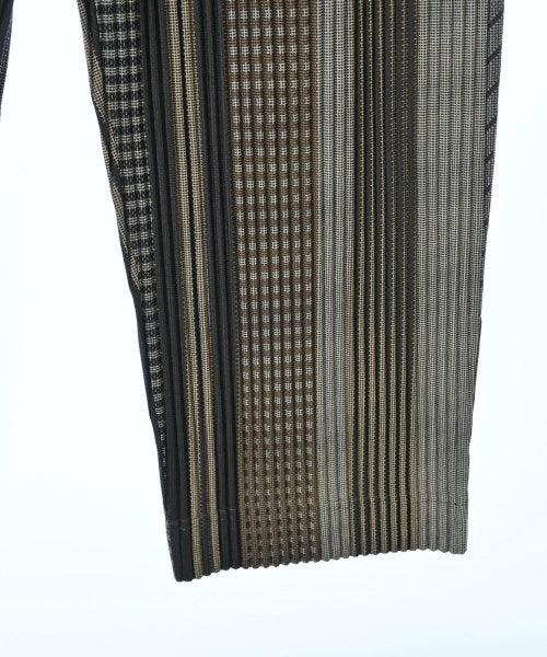 HOMME PLISSE กางเกง อื่น