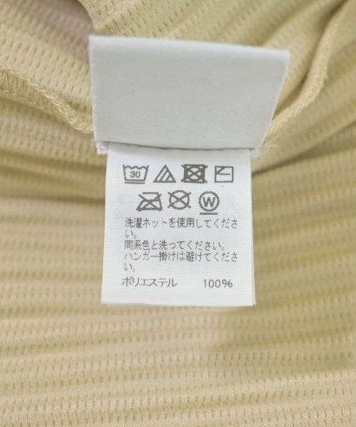HOMME PLISSE เสื้อยืด/เสื้อท็อปส์