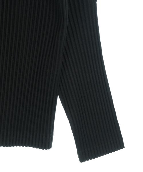 HOMME PLISSE เสื้อยืด/เสื้อท็อปส์