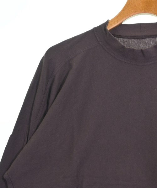 HOMME PLISSE เสื้อยืด/เสื้อท็อปส์