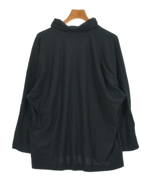 HOMME PLISSE เสื้อยืด/เสื้อท็อปส์