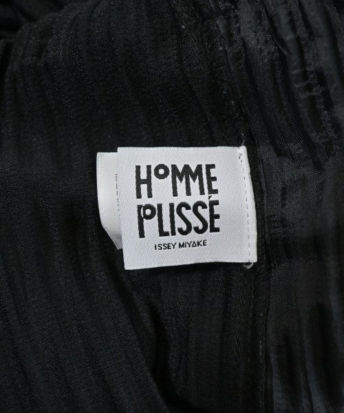 HOMME PLISSE กางเกงขาสั้น