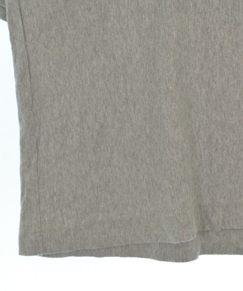 HOMME PLISSE เสื้อยืด/เสื้อท็อปส์