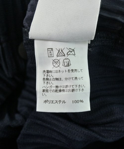 HOMME PLISSE เสื้อยืด/เสื้อท็อปส์