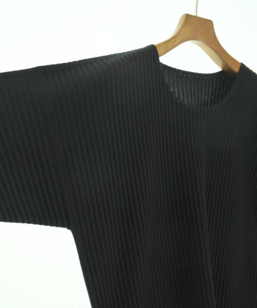 HOMME PLISSE เสื้อยืด/เสื้อท็อปส์