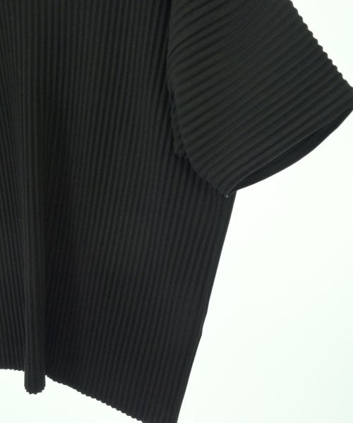 HOMME PLISSE เสื้อยืด/เสื้อท็อปส์