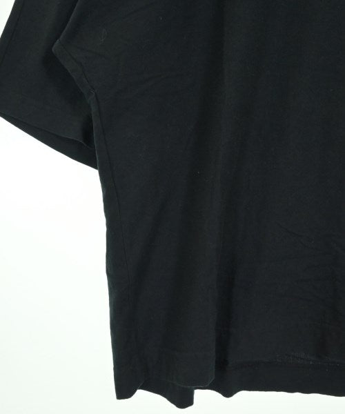 HOMME PLISSE เสื้อยืด/เสื้อท็อปส์