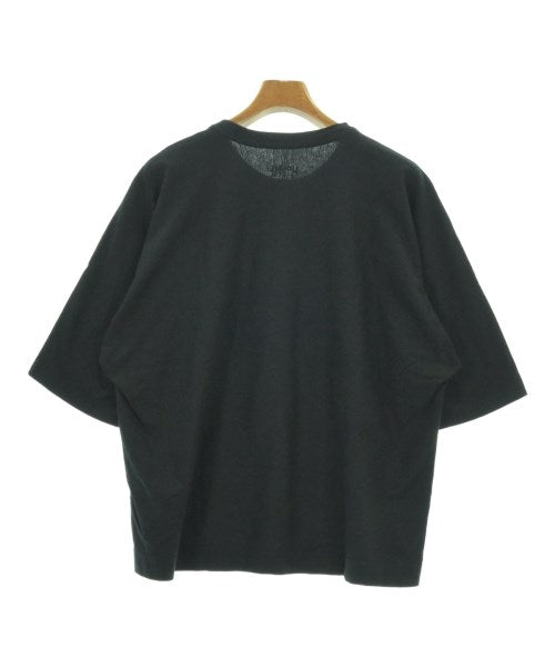 HOMME PLISSE เสื้อยืด/เสื้อท็อปส์