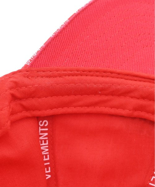 VETEMENTS หมวกแก๊ป