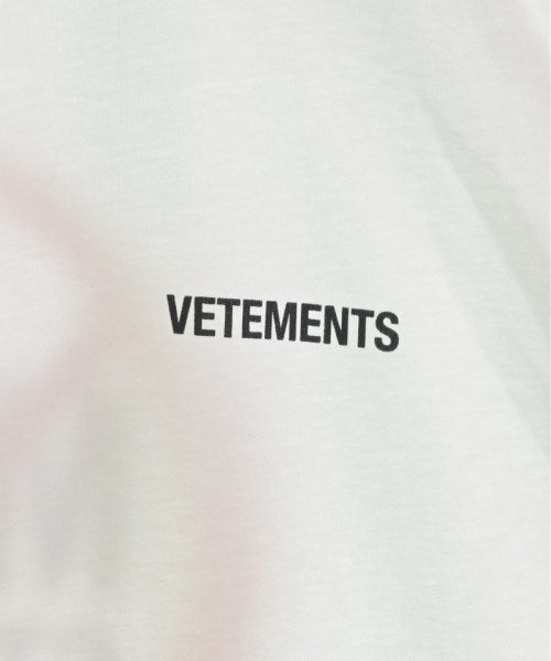 VETEMENTS เสื้อยืด/เสื้อท็อปส์