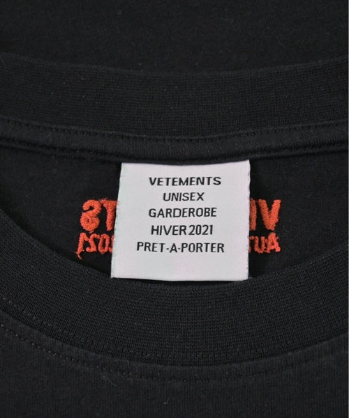 VETEMENTS เสื้อยืด/เสื้อท็อปส์