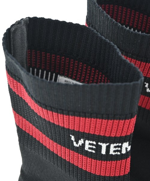 VETEMENTS รองเท้าผ้าใบ